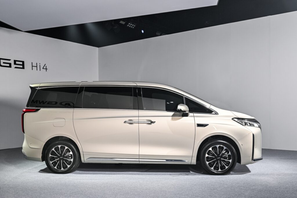 1240_2025112410562941